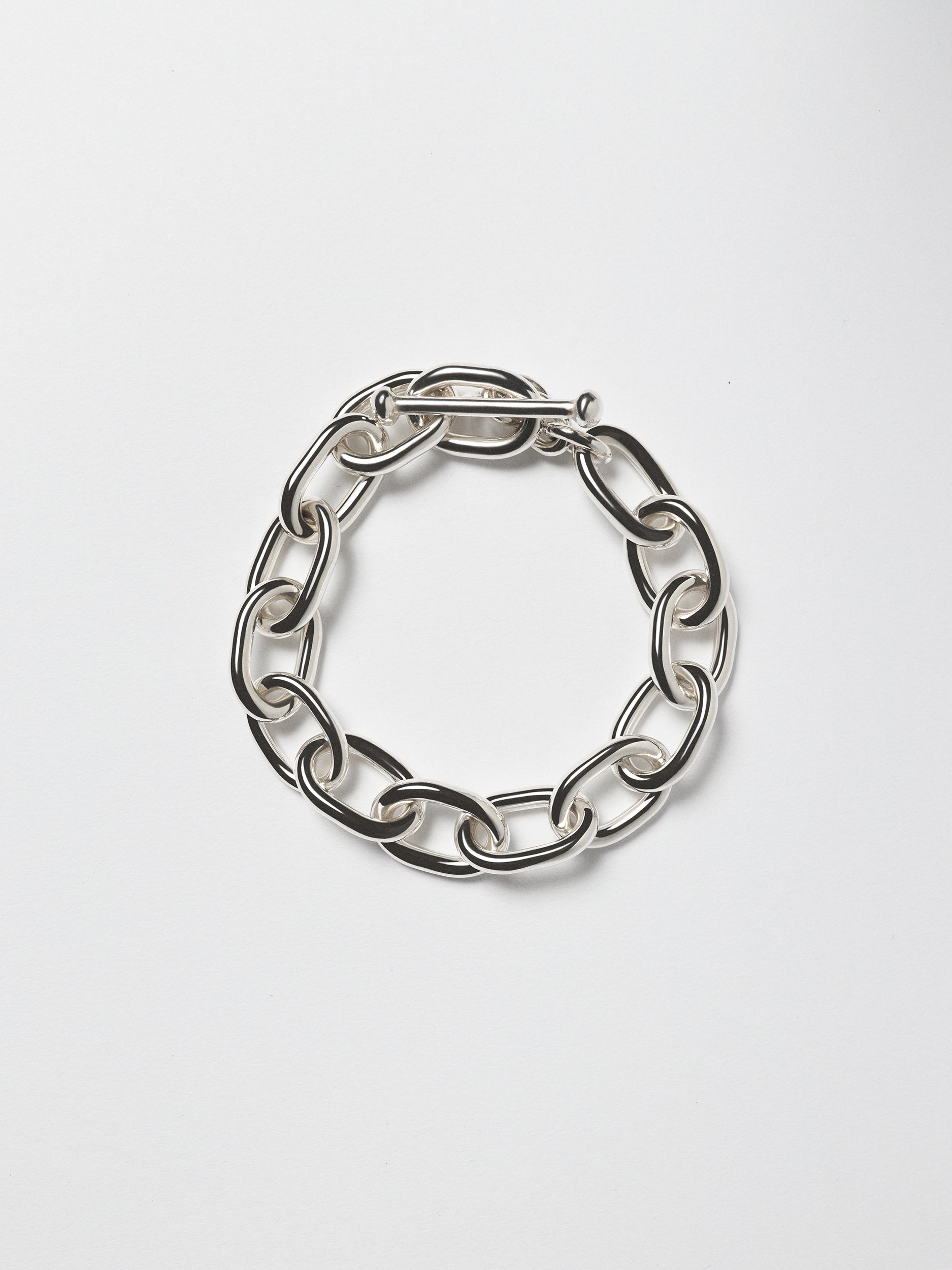 Chunky chain armband