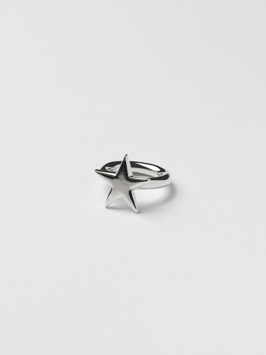 Chunky star ring