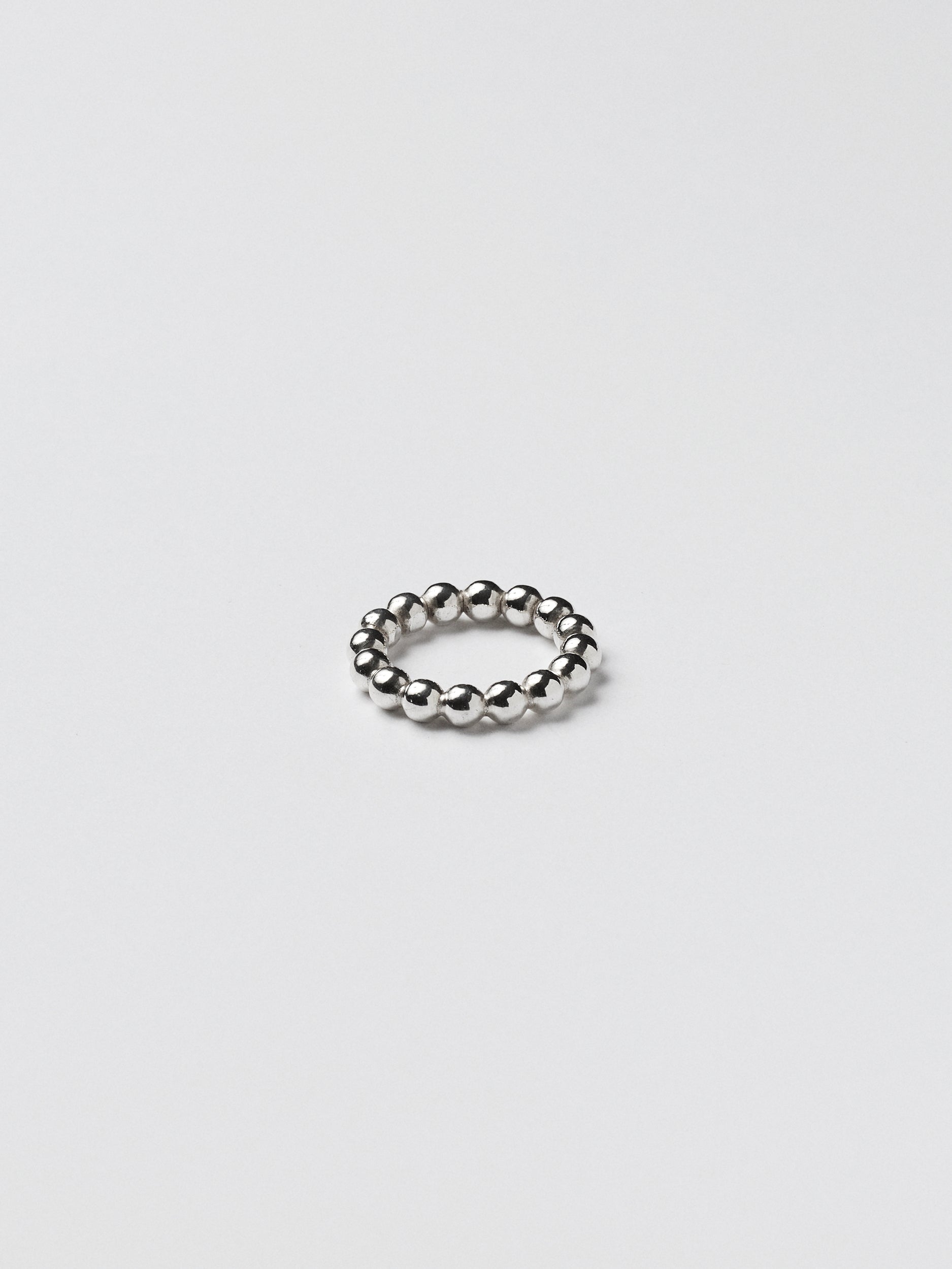 Dots ring 4 mm