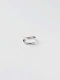 Simple twist ring